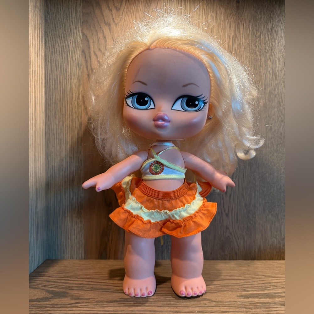 Big Bratz Chloe doll